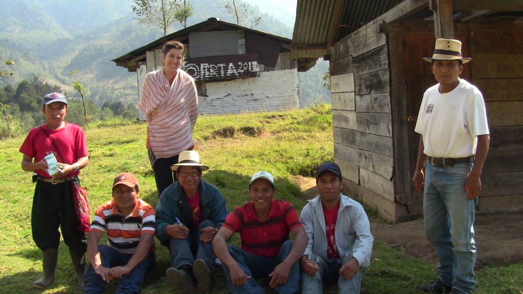 GUATEMALA, Ling Tao Acupuntores  Primera capacitación en acupuntura con los promotores de Salud de CPR-sierra 