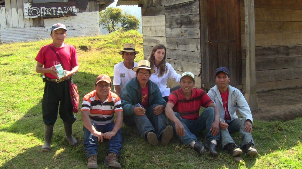 GUATEMALA, Ling Tao Acupuntores  Primera capacitación en acupuntura con los promotores de Salud de CPR-sierra 