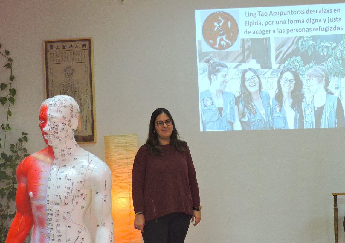 SARA, la integrante más joven de ACUPUNTORAS&nbsp;DESCALZAS